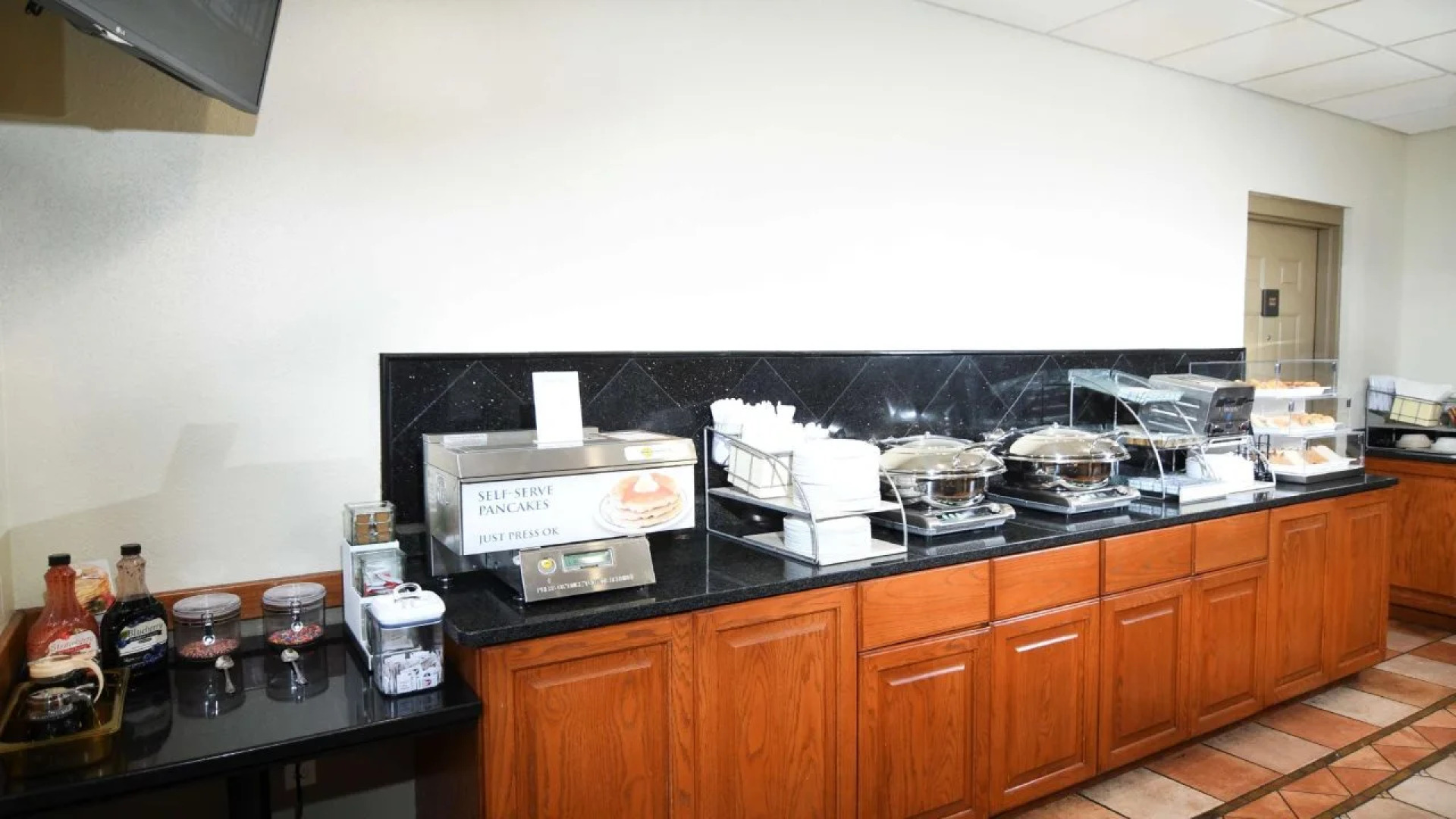 Best Western Plus Sandusky Hotel & Suites