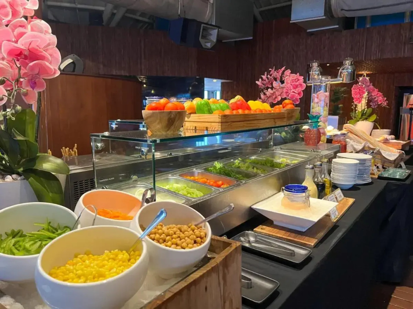 Double-Six Luxury Hotel