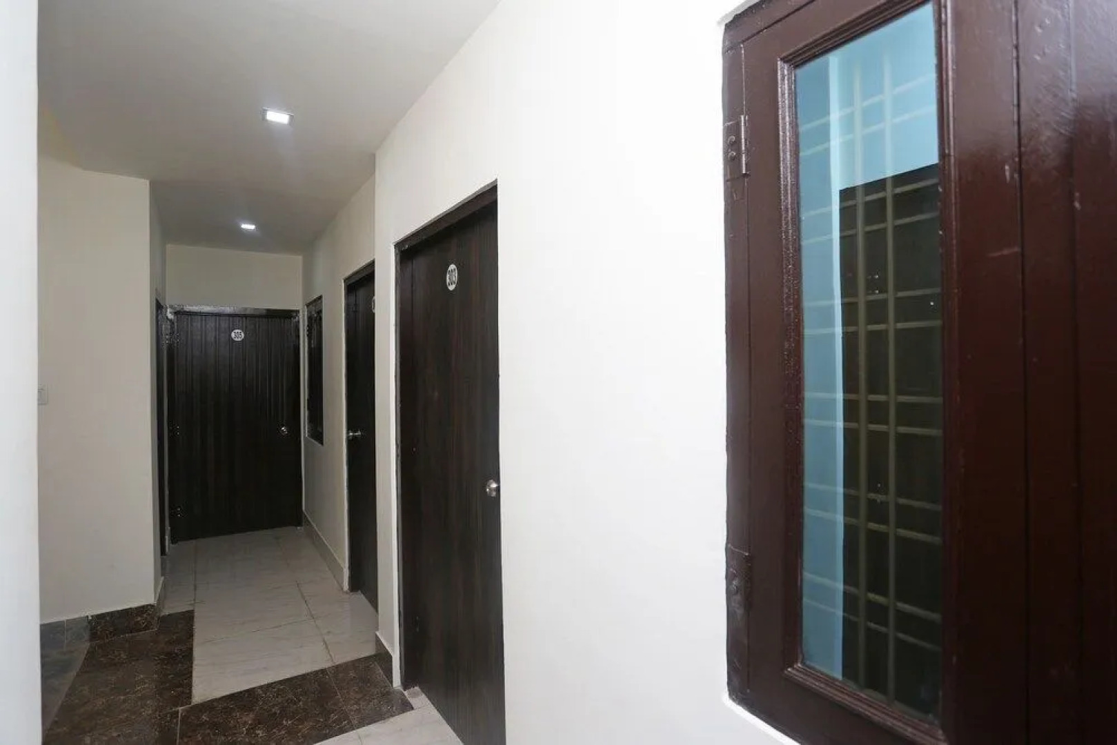 OYO 18301 Hotel A-one