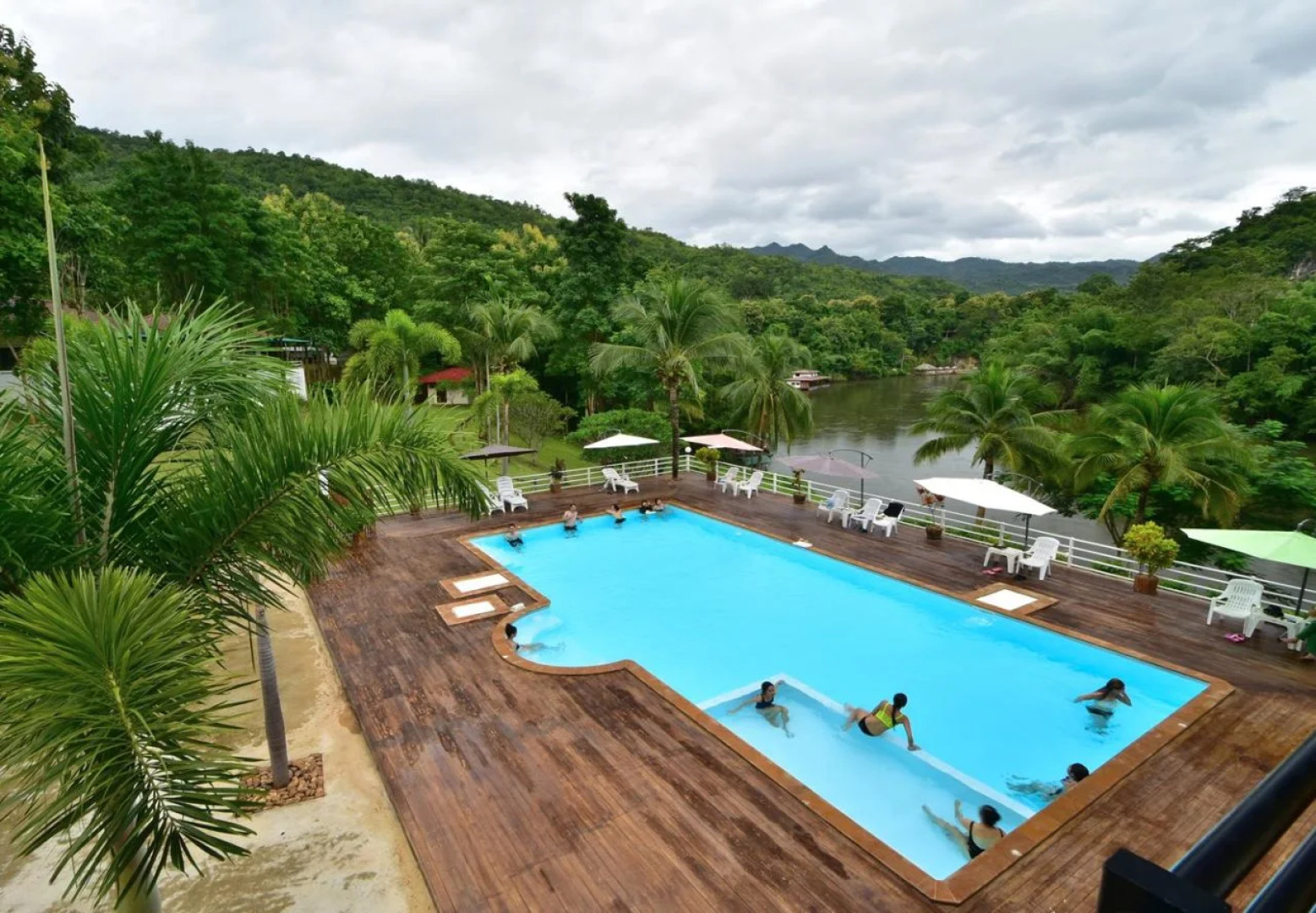 Pechmaneekan Beach Resort