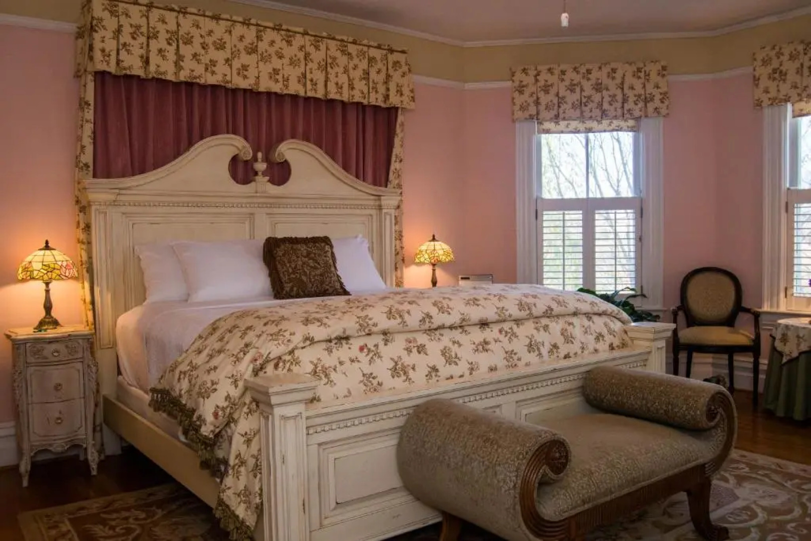 Oak Hill on Love Lane