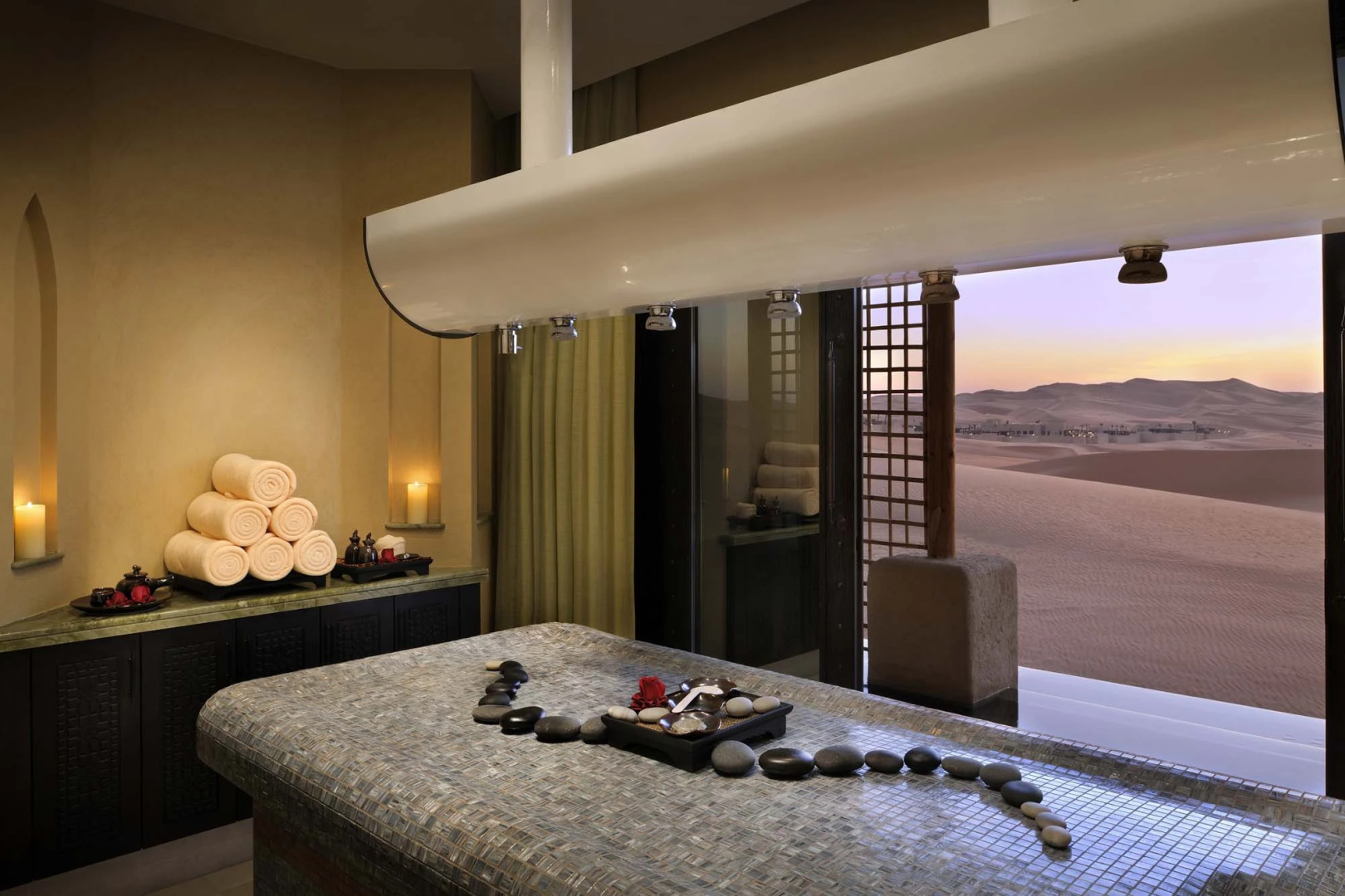 Qasr Al Sarab Desert Resort by Anantara