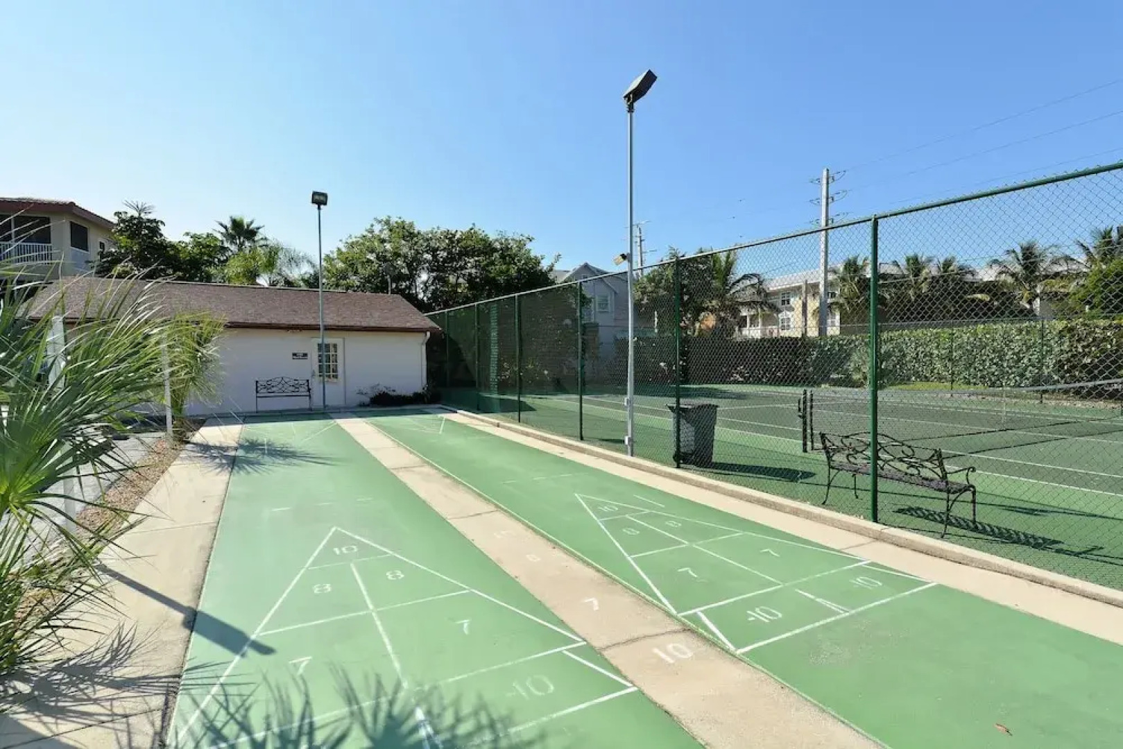 Runaway Bay Resort by BBG