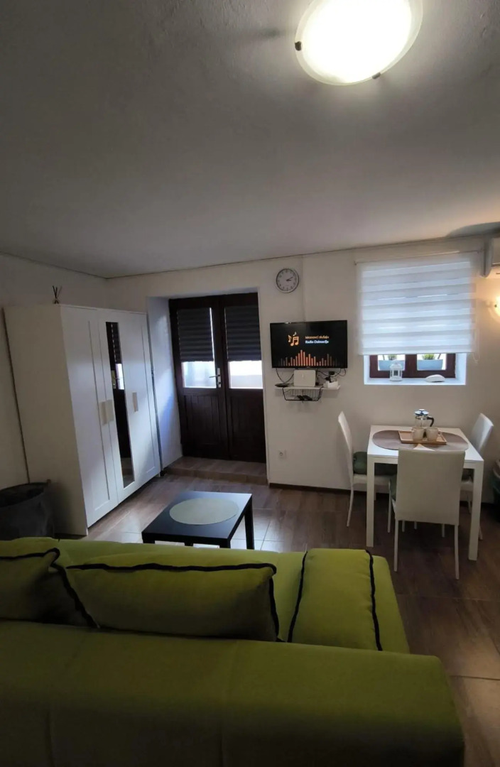 Studio apartman Minjakoki-Valun
