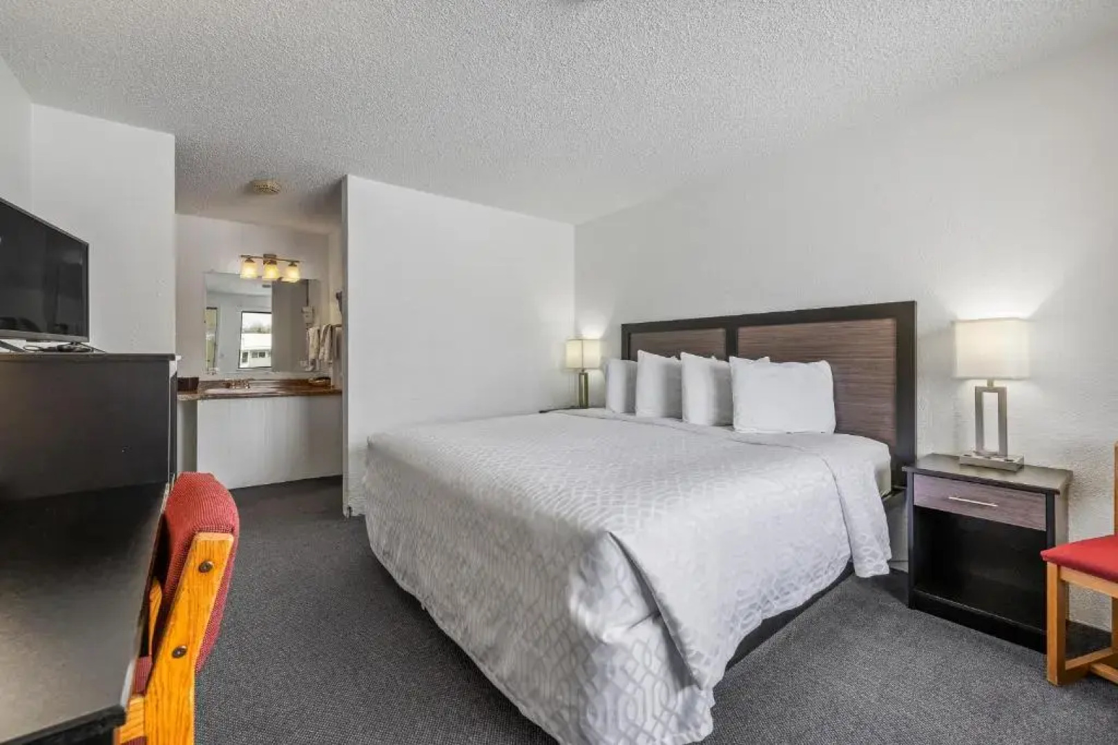 Knights Inn & Suites Sturgis