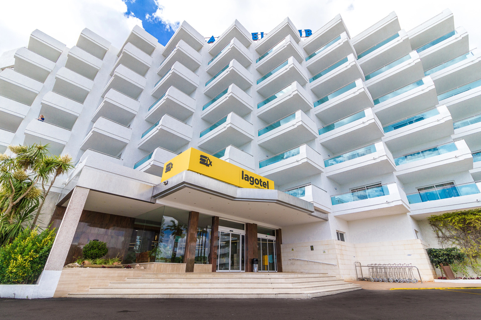 Eix Lagotel Holiday Resort