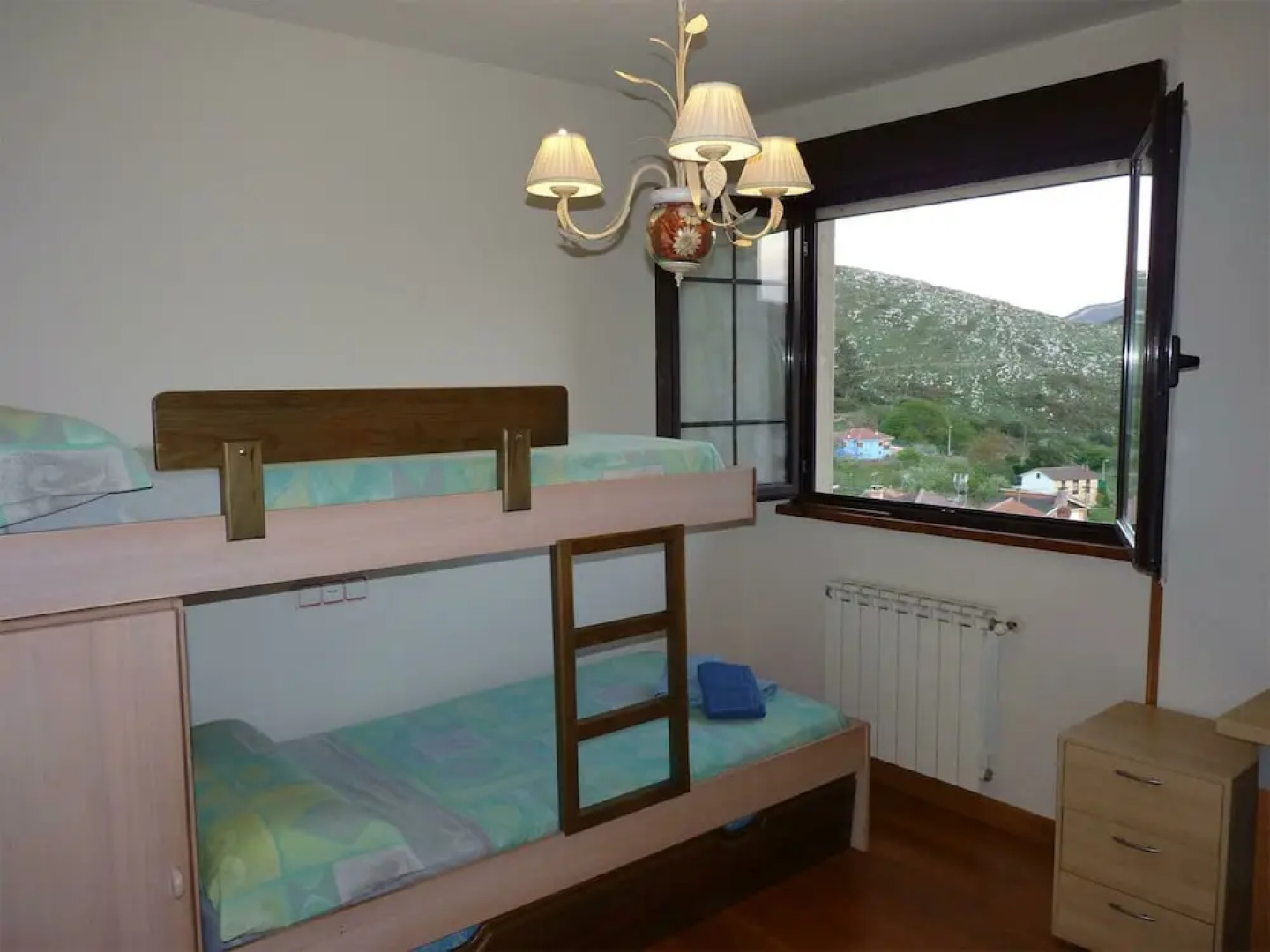 Heavenly Villa in Collia, Parres With Garden