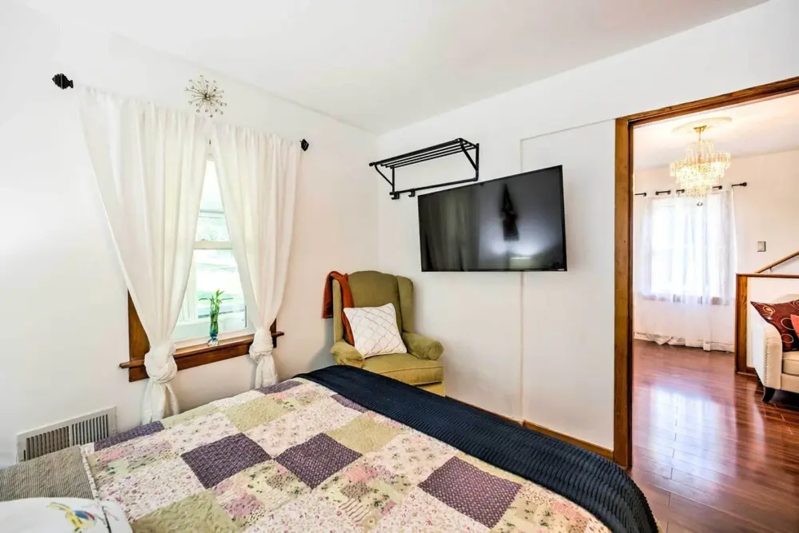 Spacious Retreat w/ Pool ~ 2 Mi to Hershey Park!