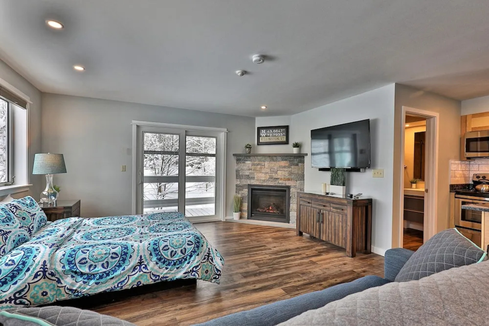 The Mod Suite at Killington. Big 3RM Condo. Comfy. Ahh! Relax