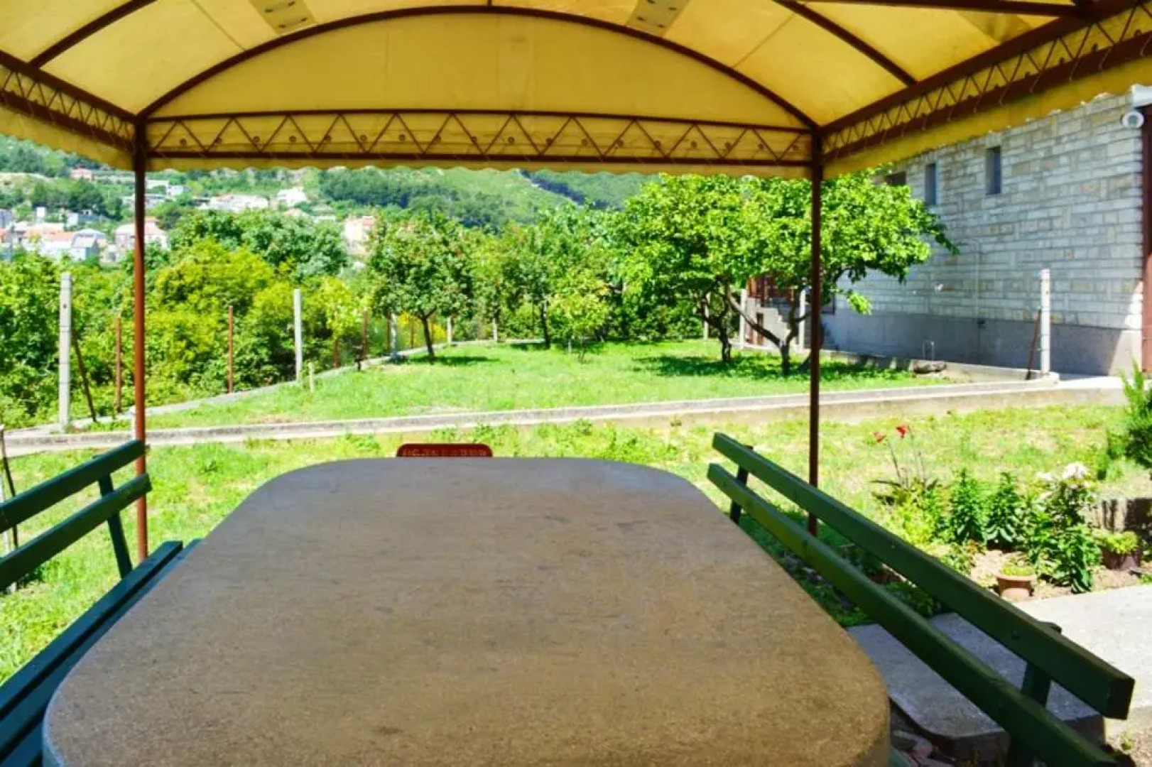 Apartment with 2 bedrooms in Klis with wonderful mountain view furnished balcony and WiFi 10 km from the beach