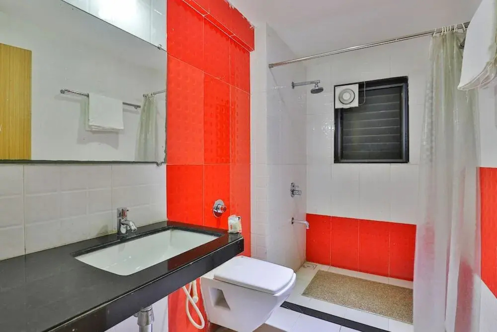 OYO 23180 Patel Ni Motel