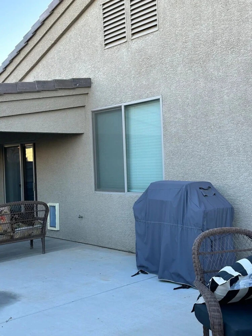Spacious Desert Retreat With Breathtaking Views 2 Bedroom Home by RedAwning