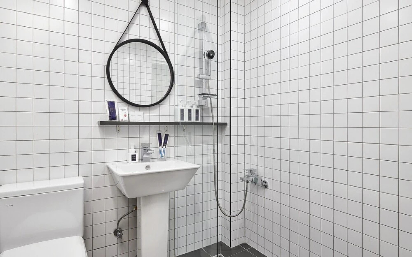 Just Stay Hotel Osan Station Branch