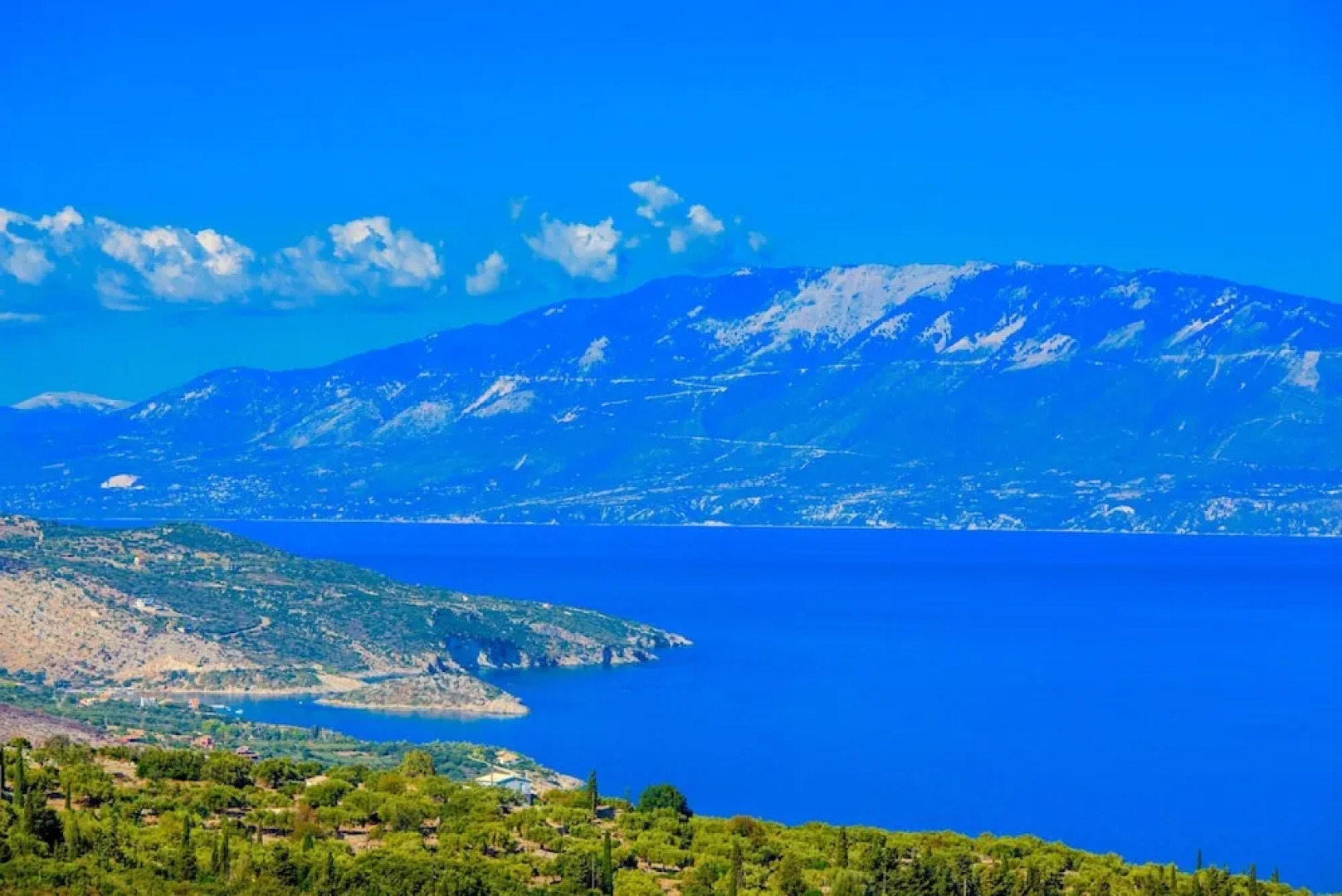 Deluxe II Villa by LeaderStay