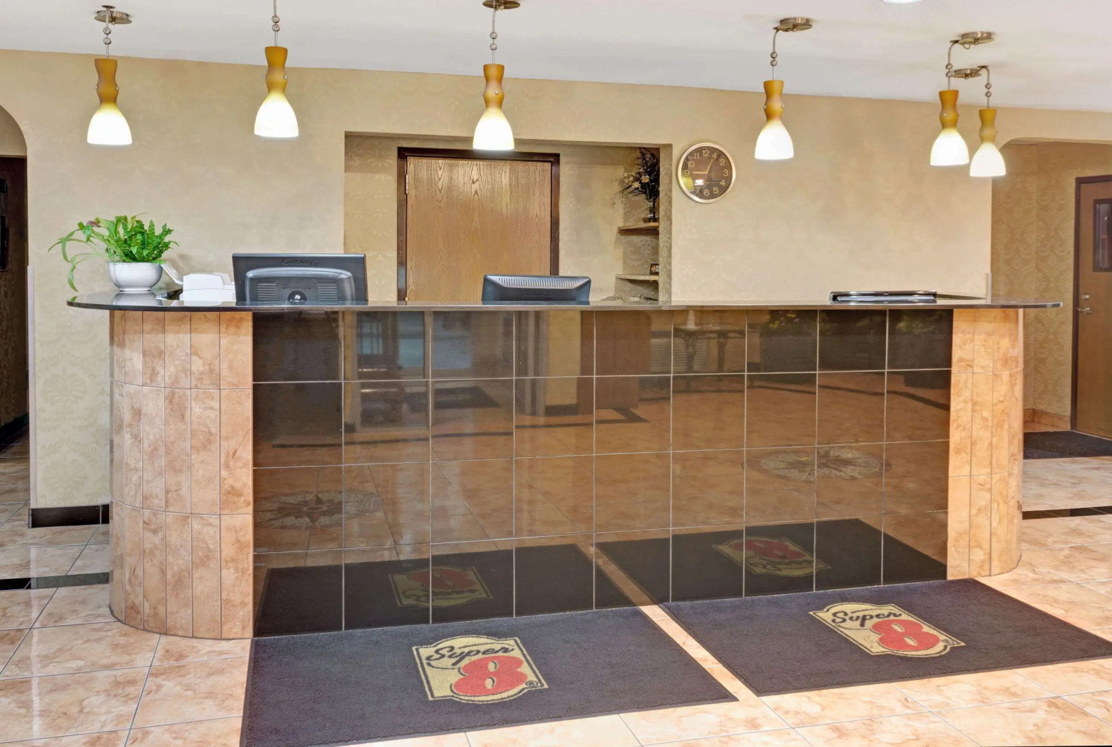 Super 8 by Wyndham Chicago O'Hare Airport