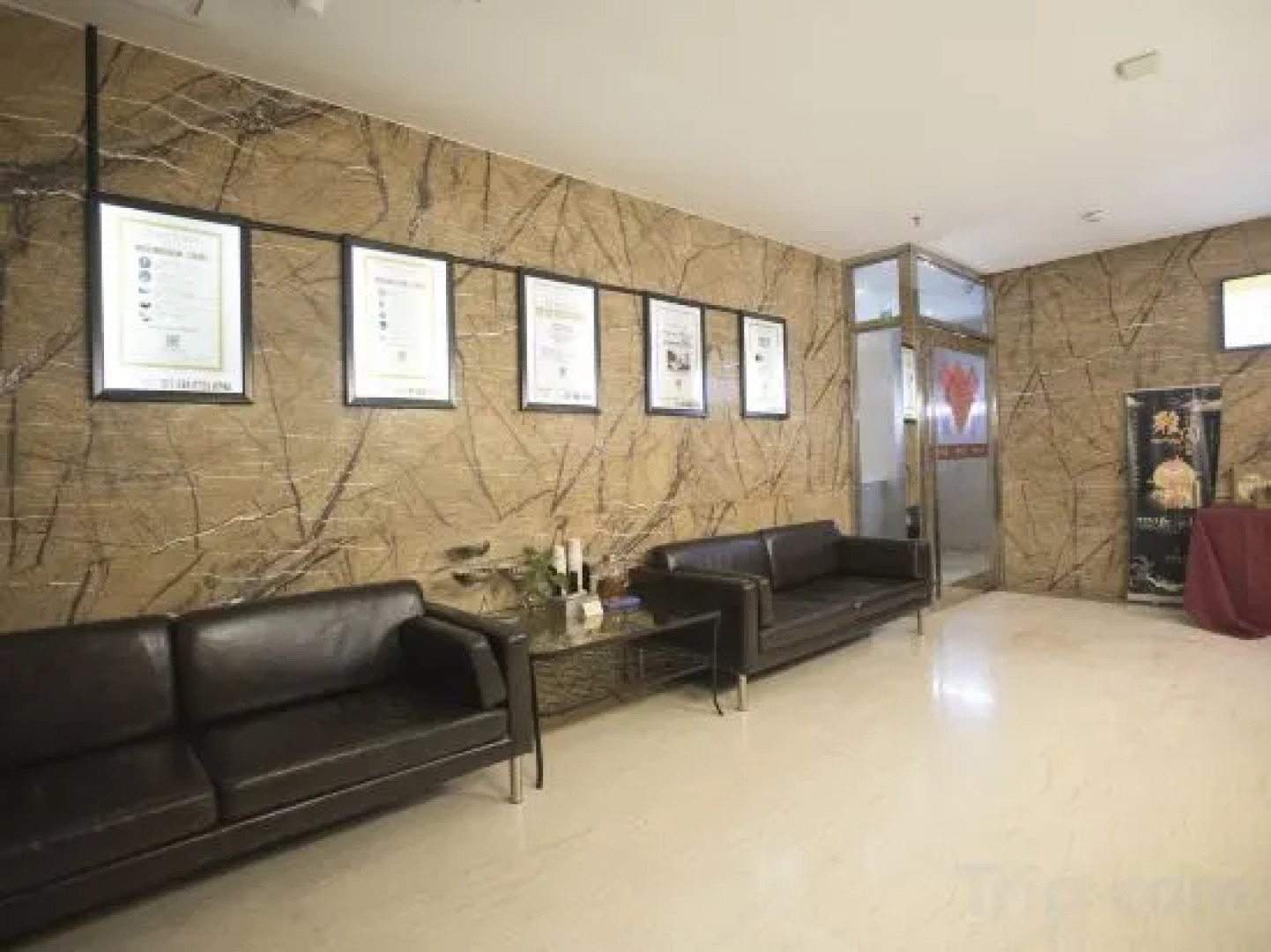 Yayuan Caitian Hotel