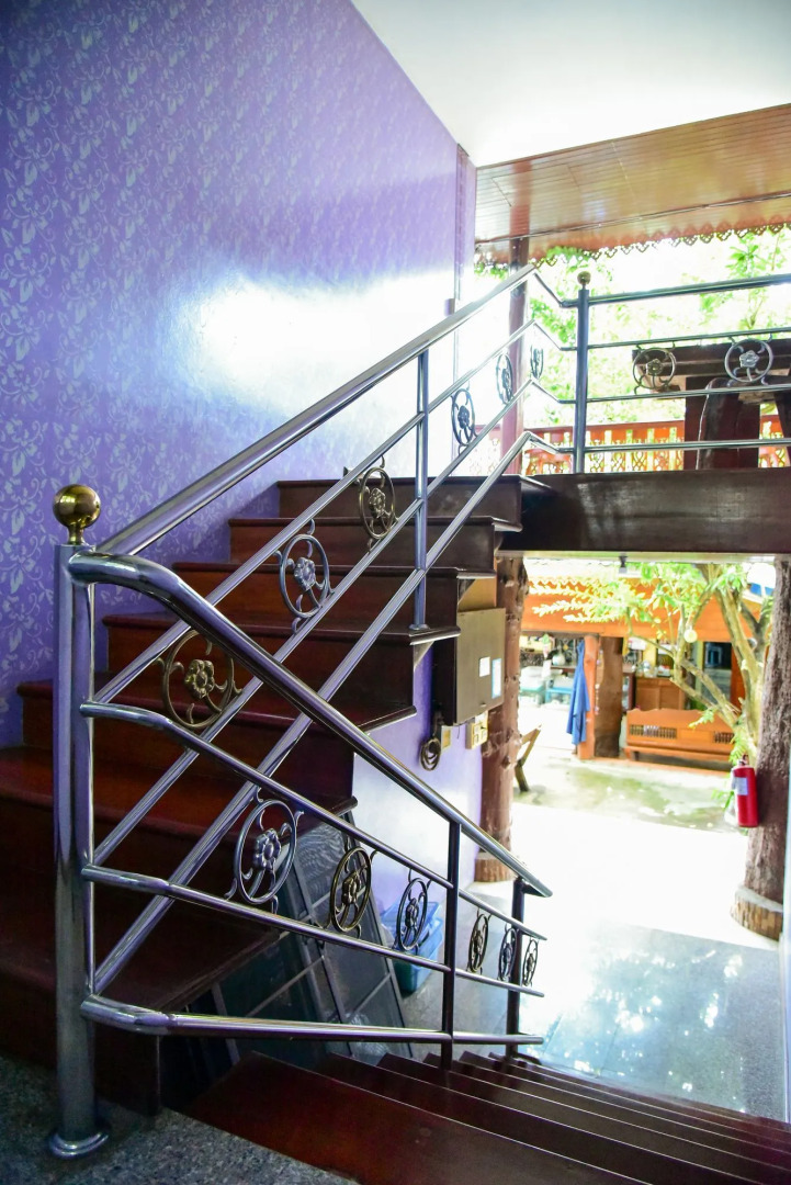 Ban Pak Montri Measot