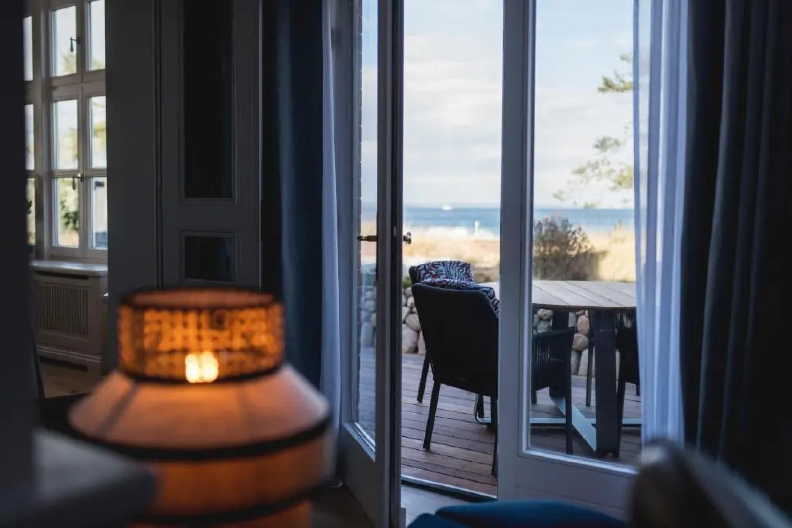 Goldmädchen 93 - Beach House