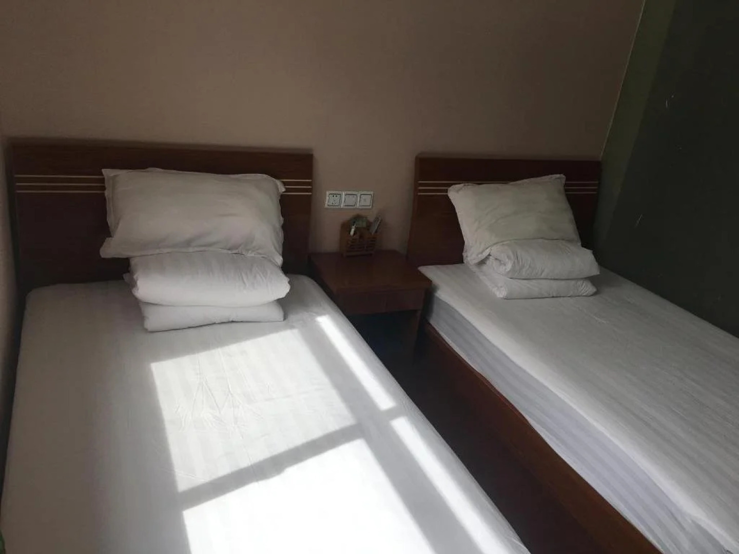 Shengsi Huajing Villa