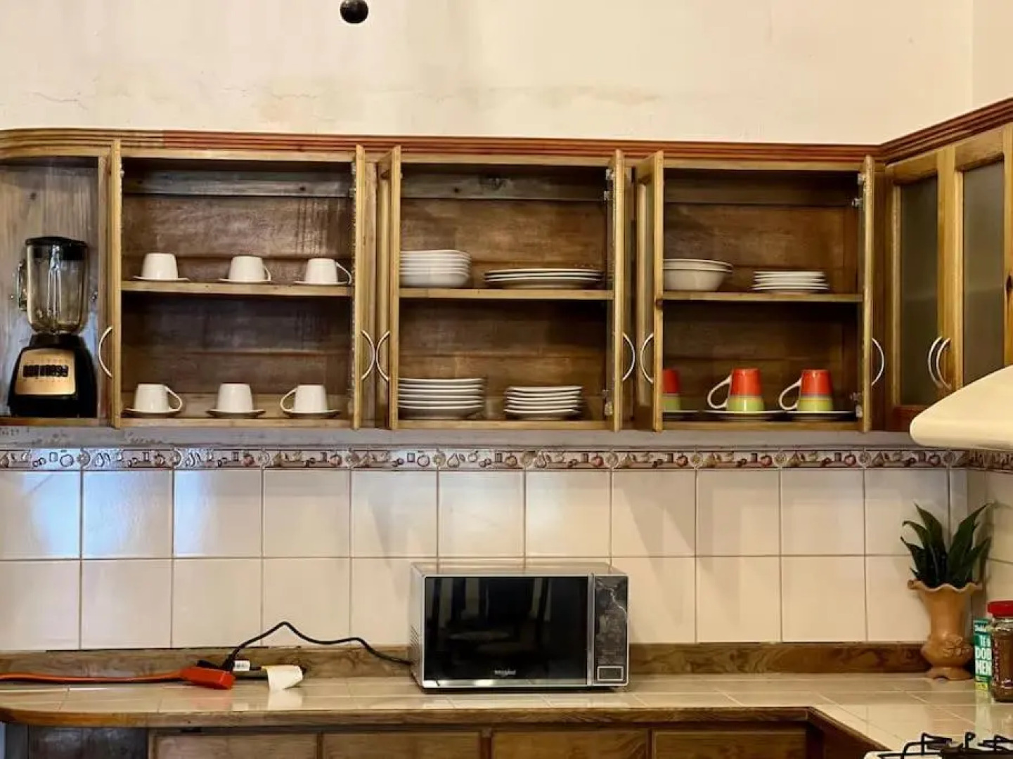 Jesús y María House