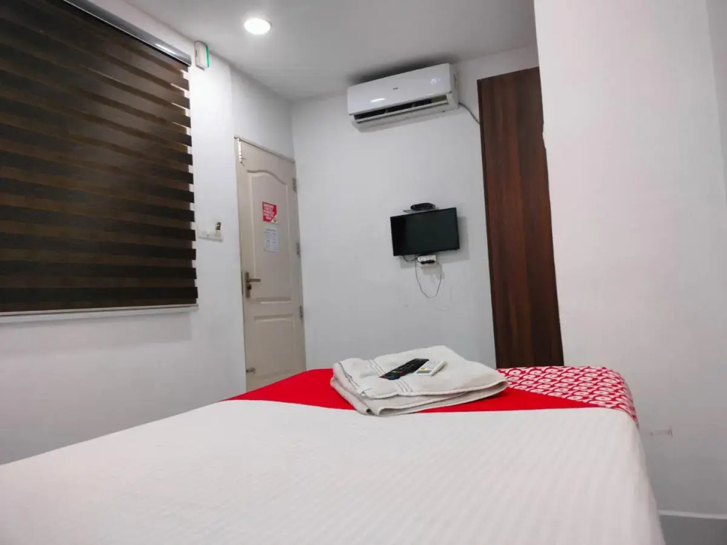 Kings Fort Rooms Thrippunithura