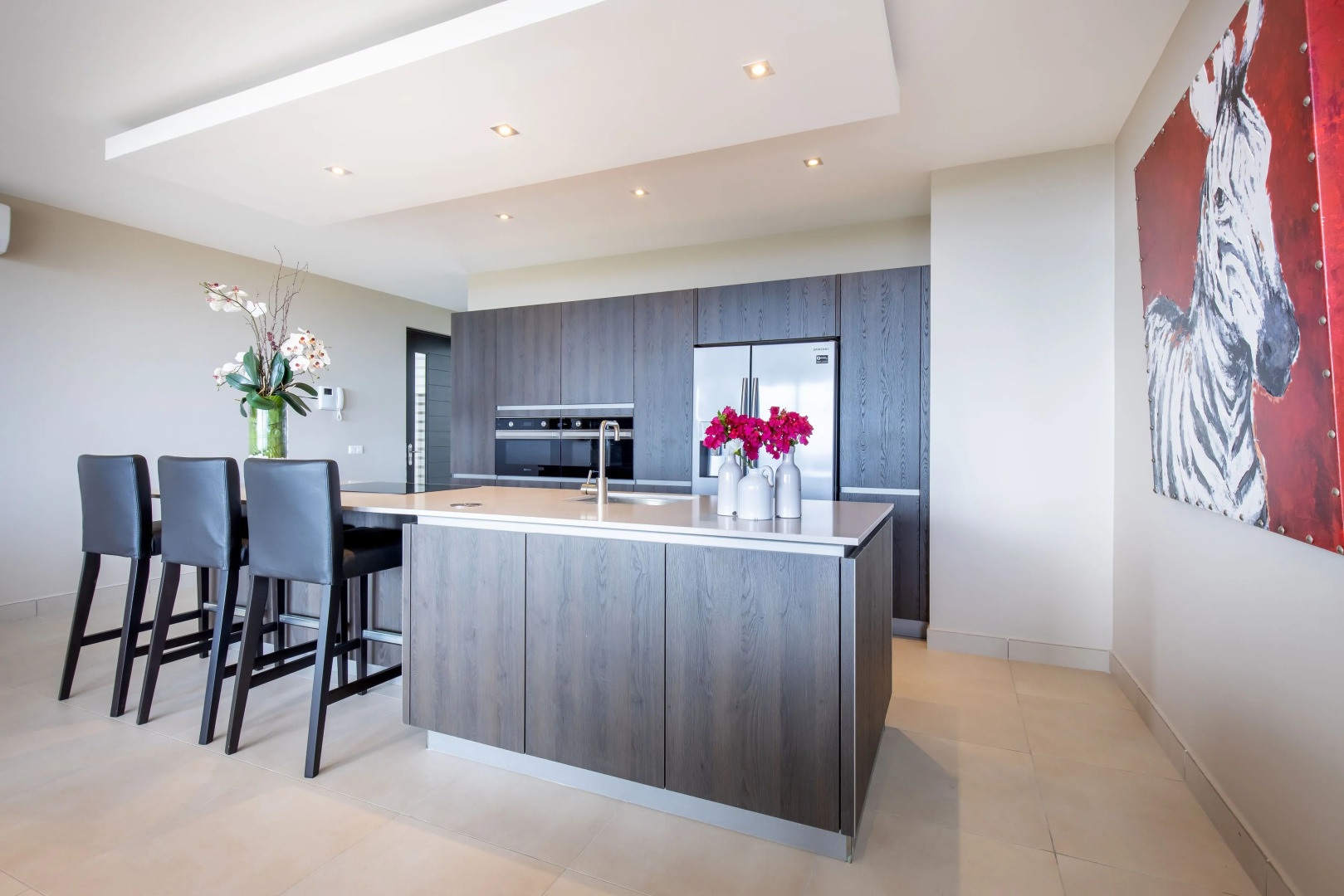 Chic, Panoramic Penthouse - Spectacular  270 ° Ocean View