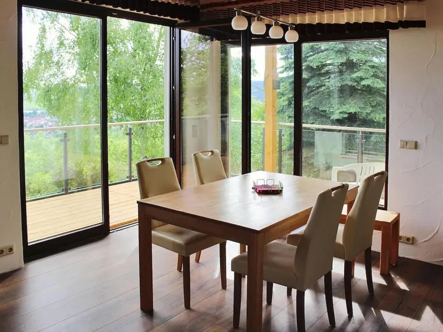 Attraktives Ferienhaus mit Balkon