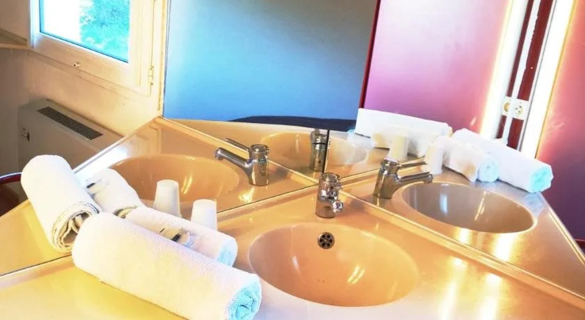 Lemon Hotel Chatellerault