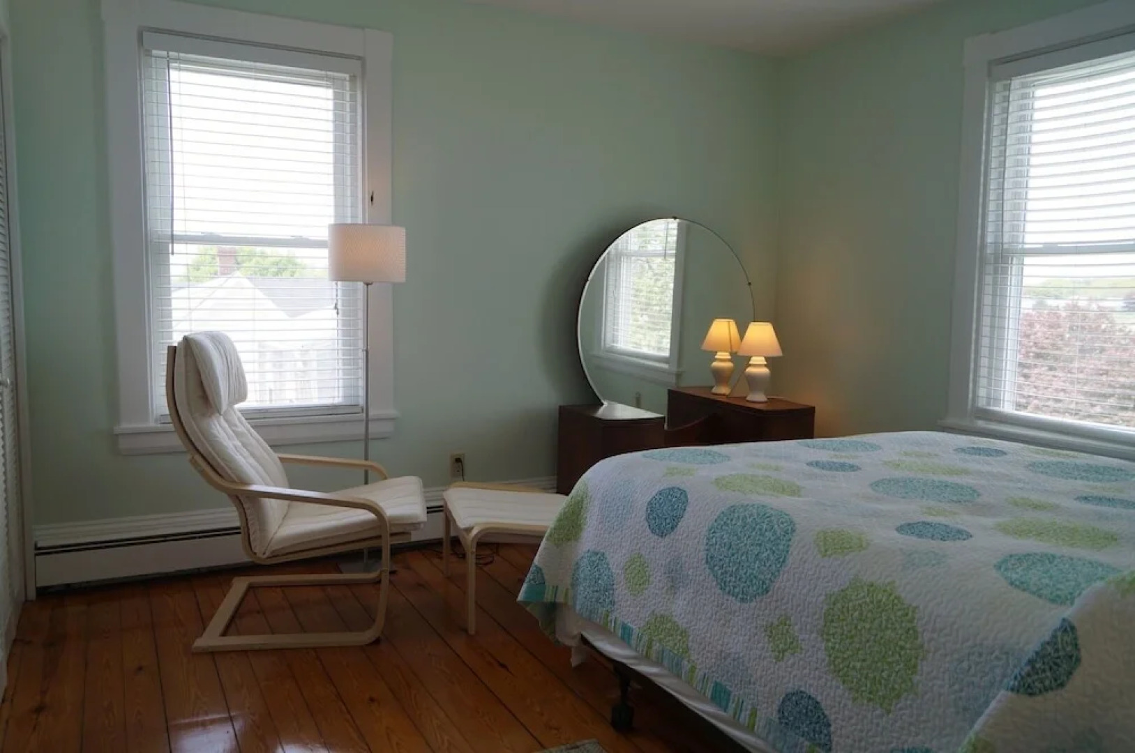 Short Sands View Y770-g Beautiful, Large Home Short Walk Through A Neighborhood To Short Sands Beach 4 Bedroom Home by RedAwning