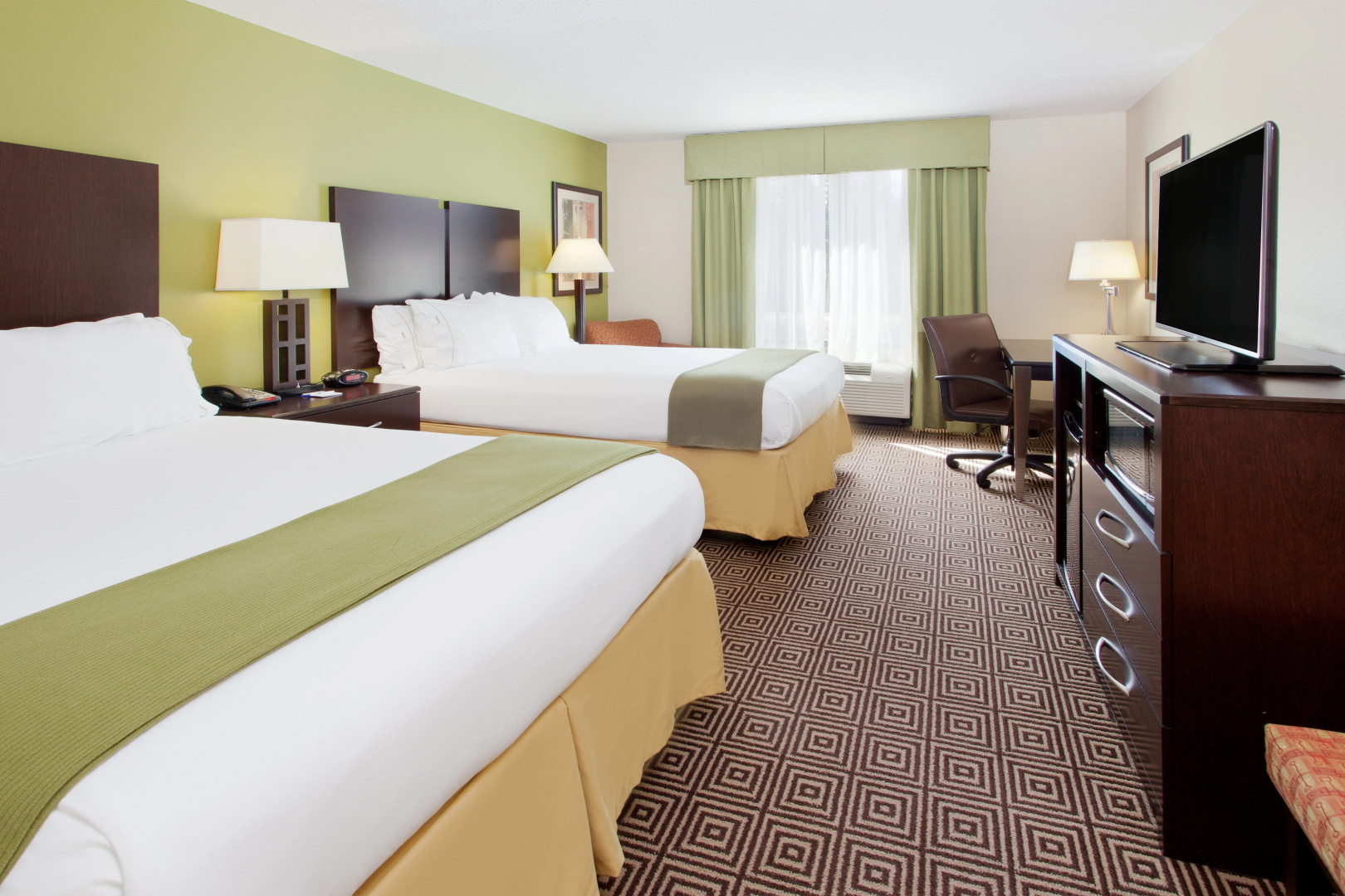 Holiday Inn Express & Suites Rome-East by IHG