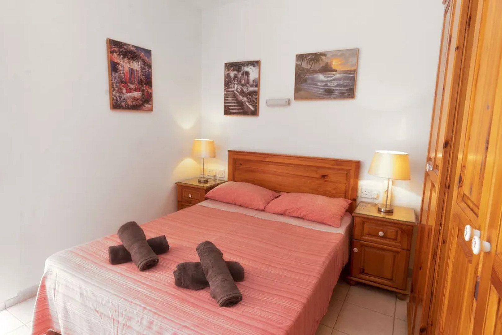 Getawaysmalta - Harbour Lights Seafront Penthouse With Terrace St Paul's Bay