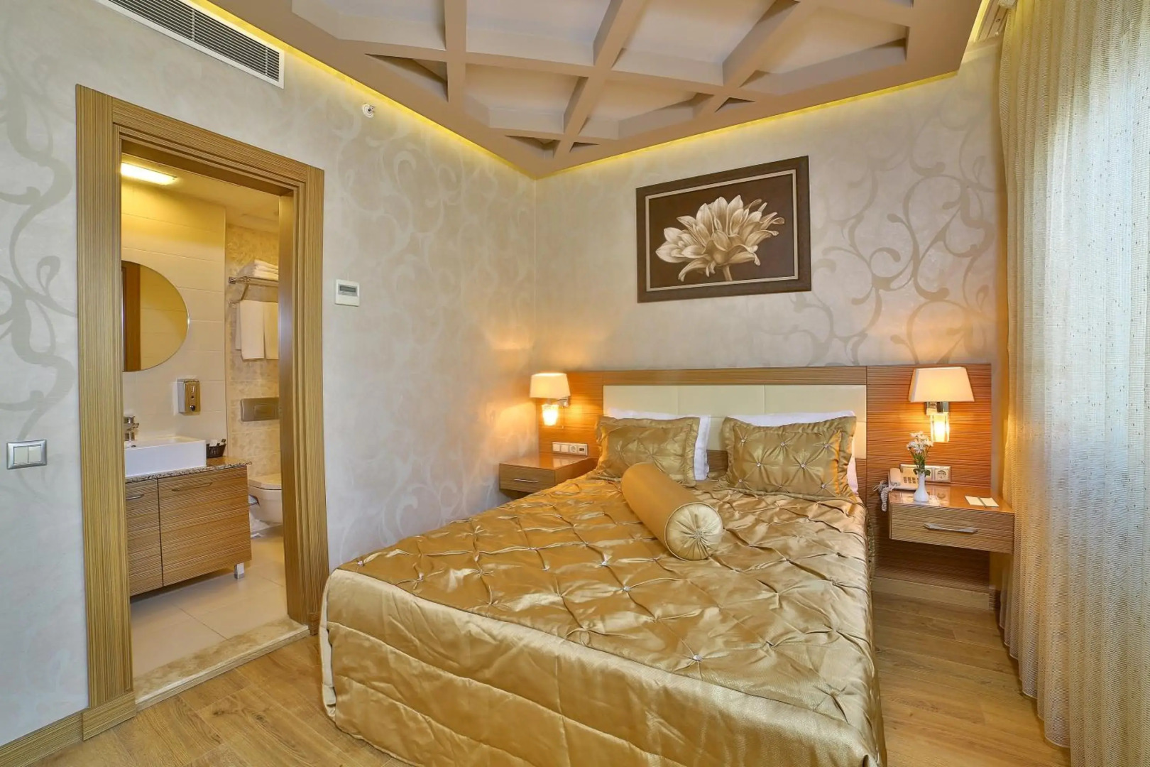 The Time Hotel Old City