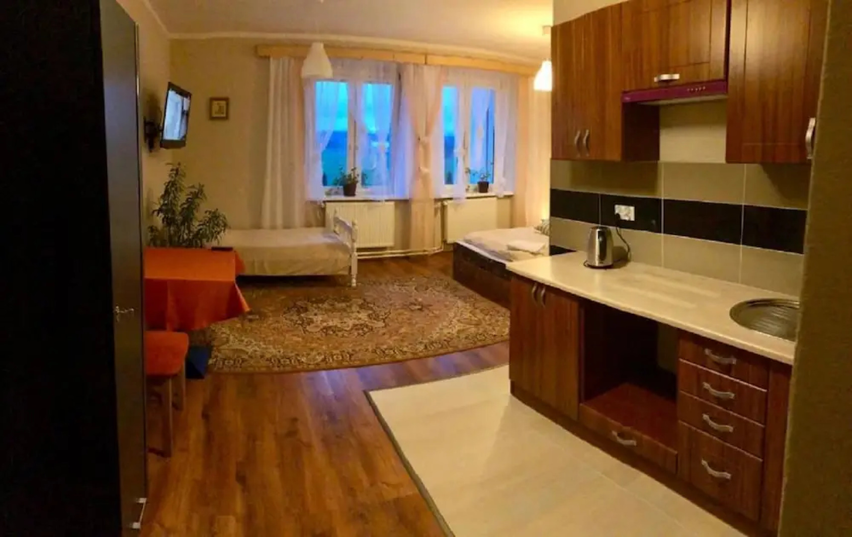 Byczy Rog Noclehy Na Hranici