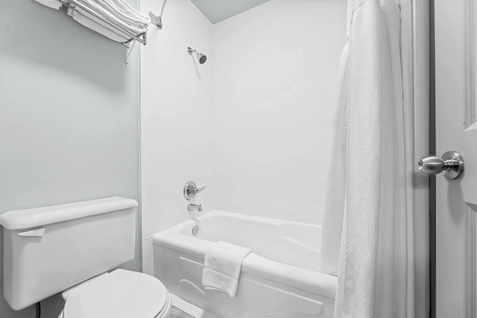 Super 8 by Wyndham Saskatoon Near Saskatoon Airport