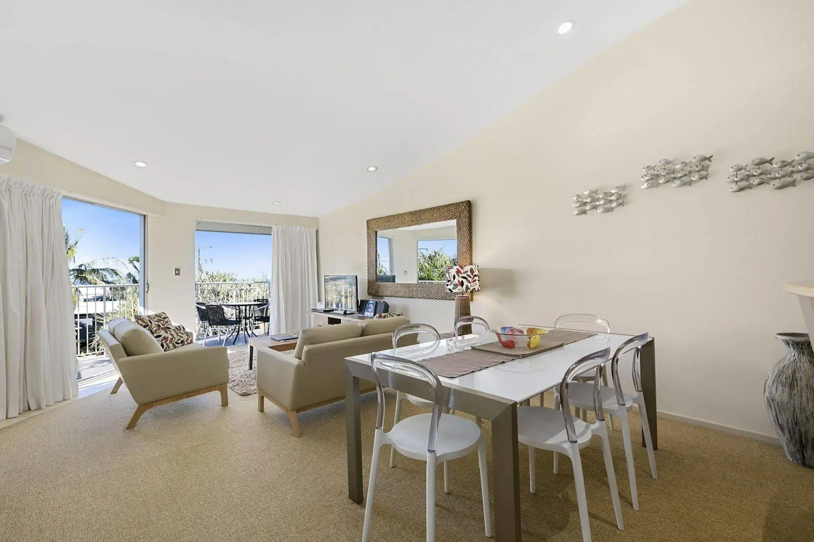 Andari Holiday Apartments