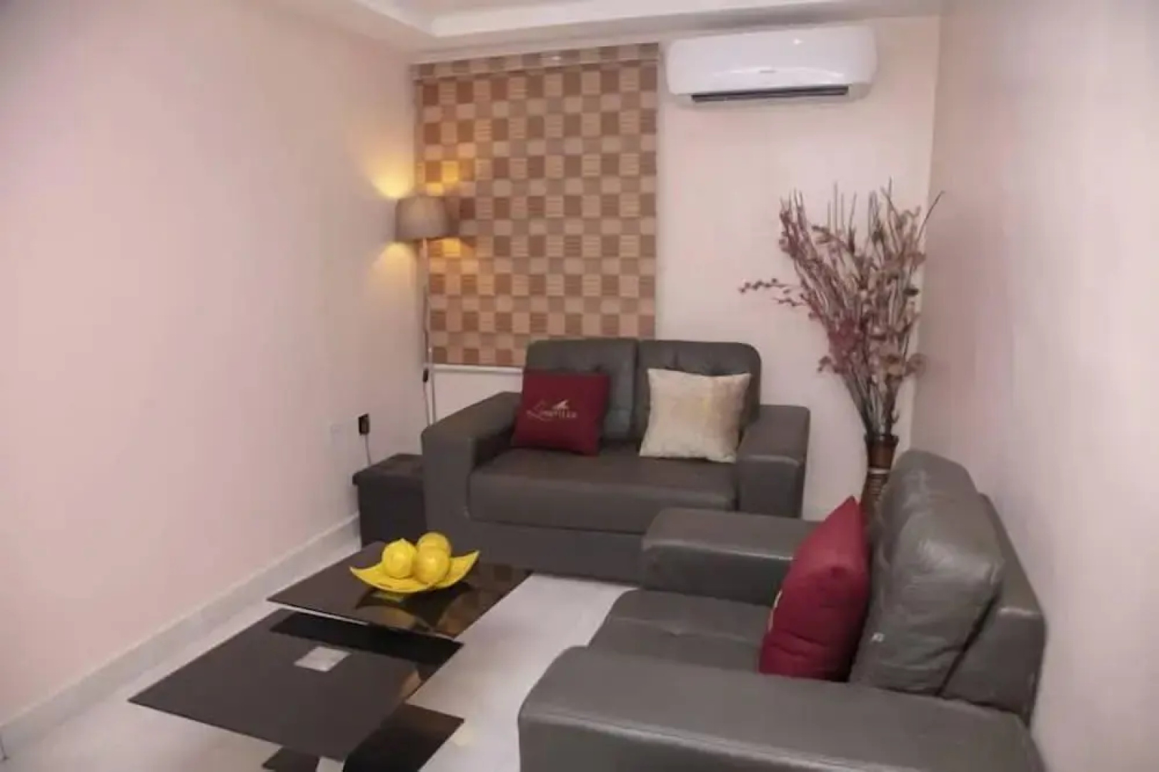 Lushville Hotel and Suites