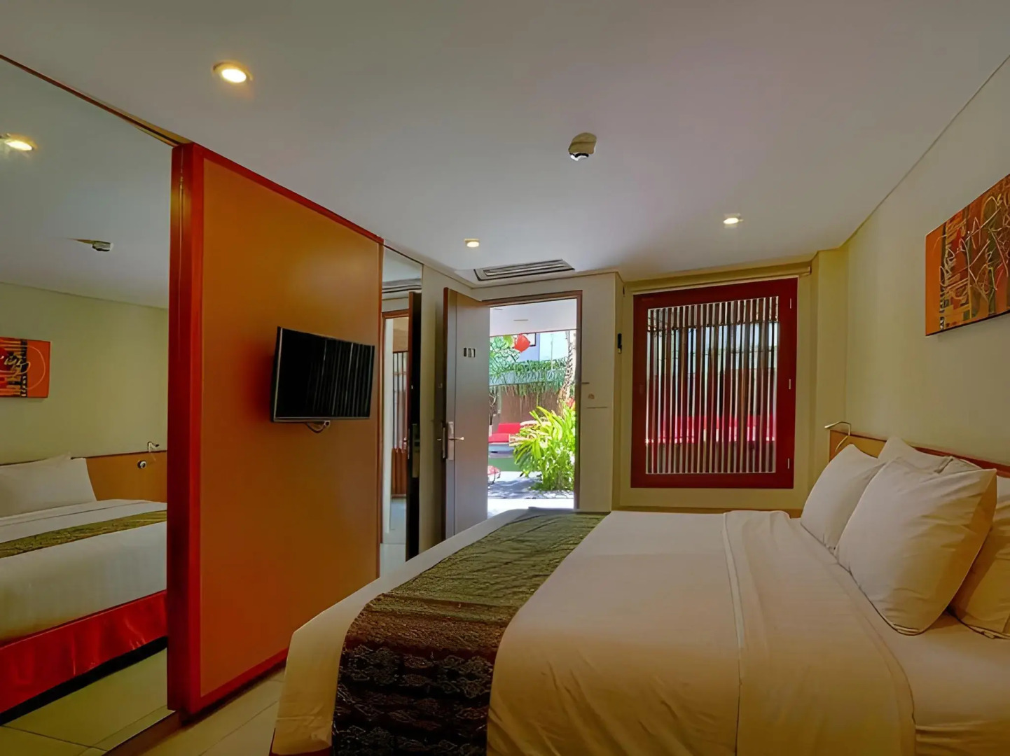 Hotel Dafam Savvoya Seminyak