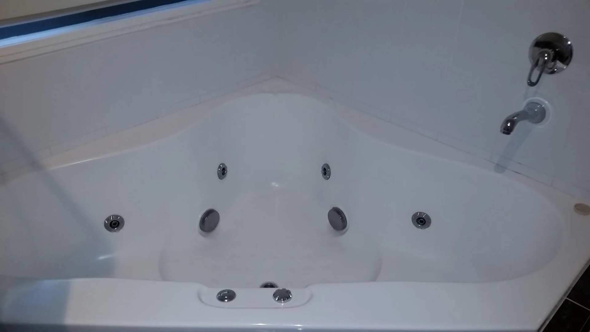 Sunrise Cove Holiday Apartments