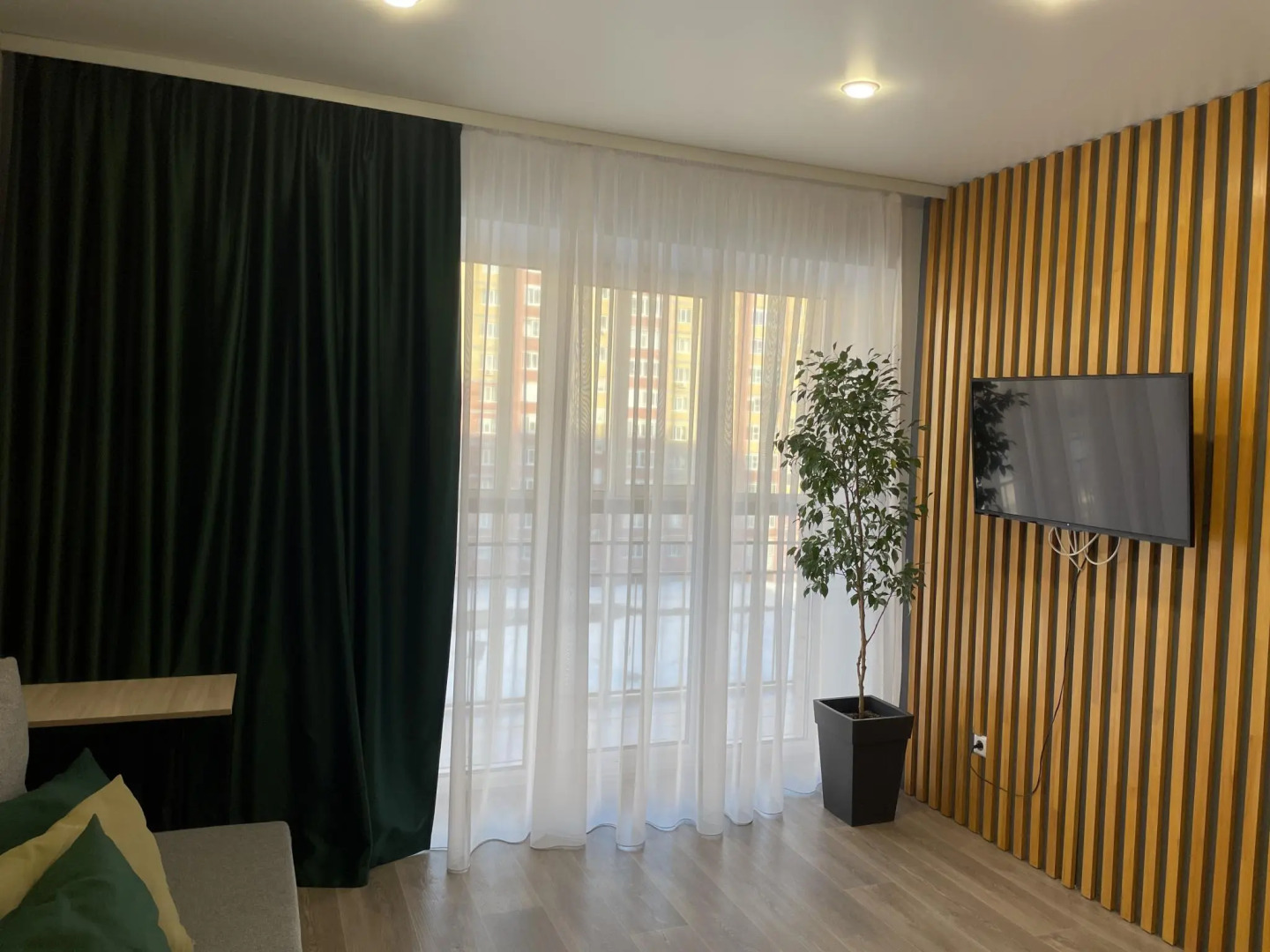 Апартаменты Монстера на проспекте Строителей