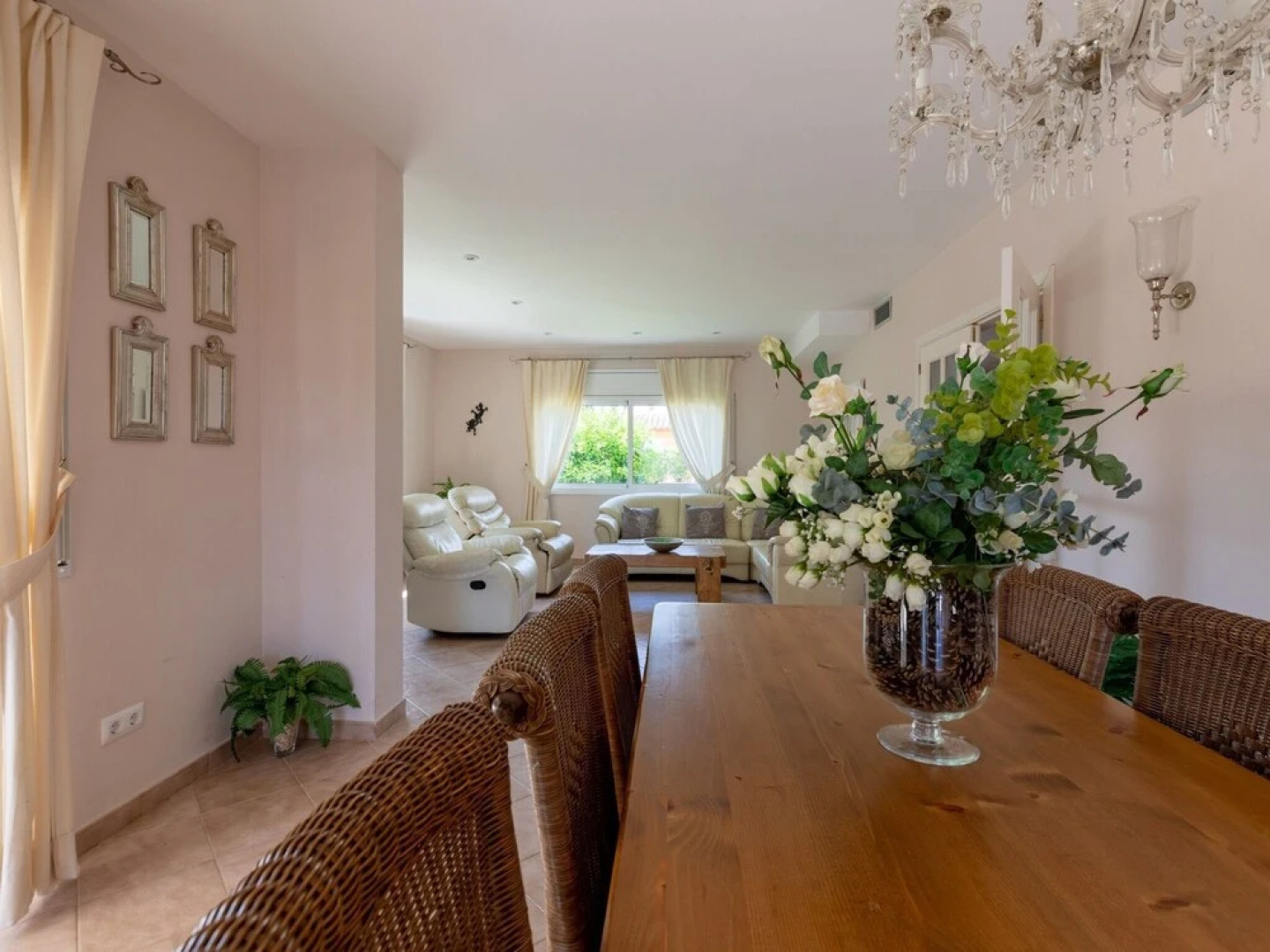 Magnificent Villa in Sant Pere Pescador with Private Pool