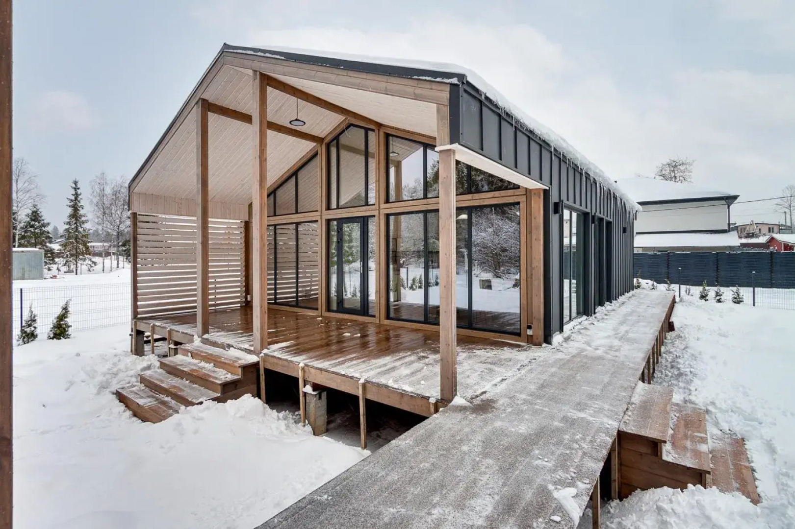 Дом на Вишневой улице, 8