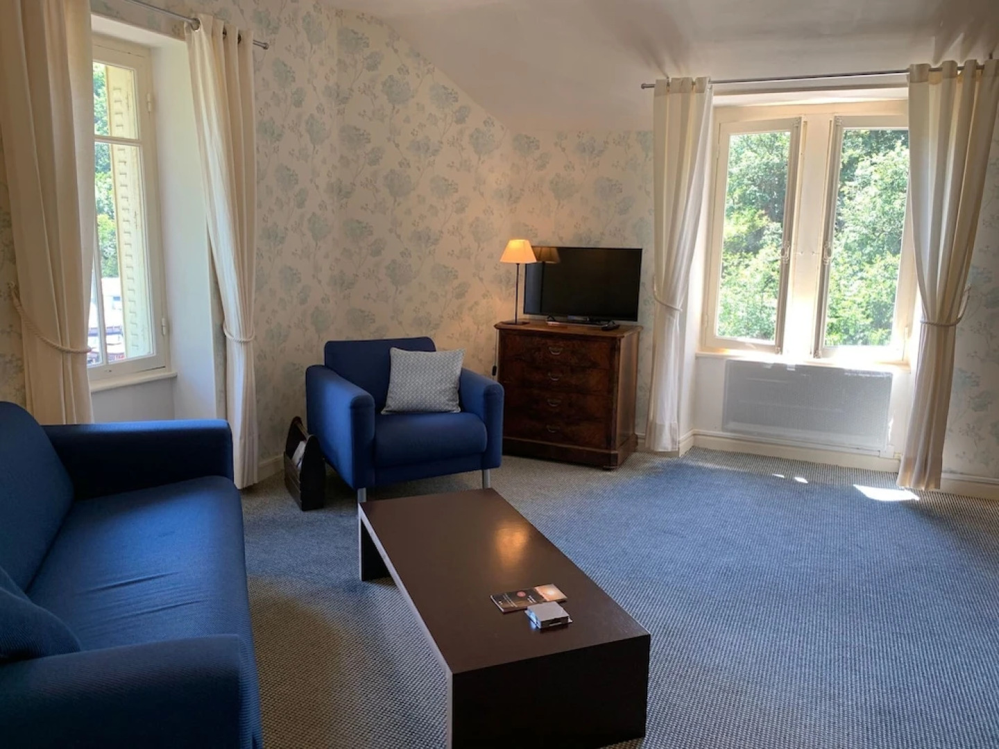 Cosy Apartment in a Beautiful Villa