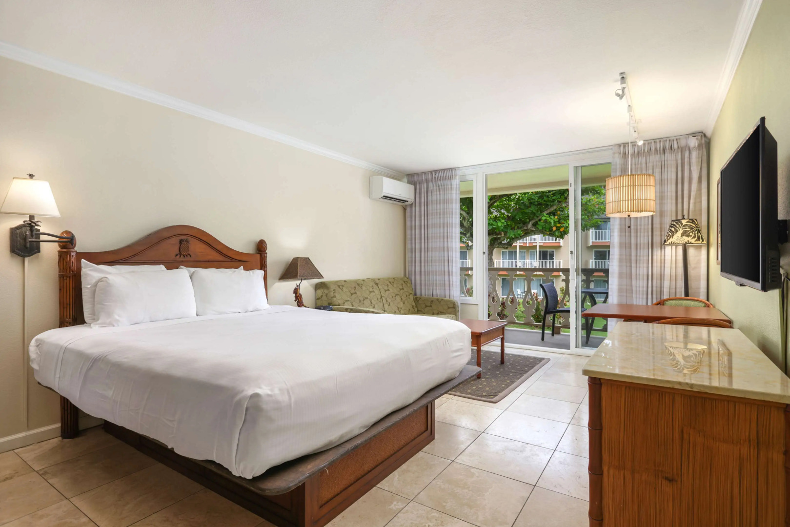 Aston Islander on the Beach