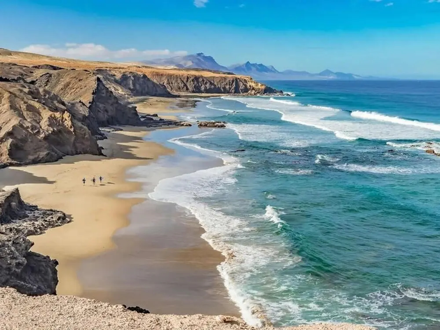 Apartment in Puerto del Rosario Near Playa Chica
