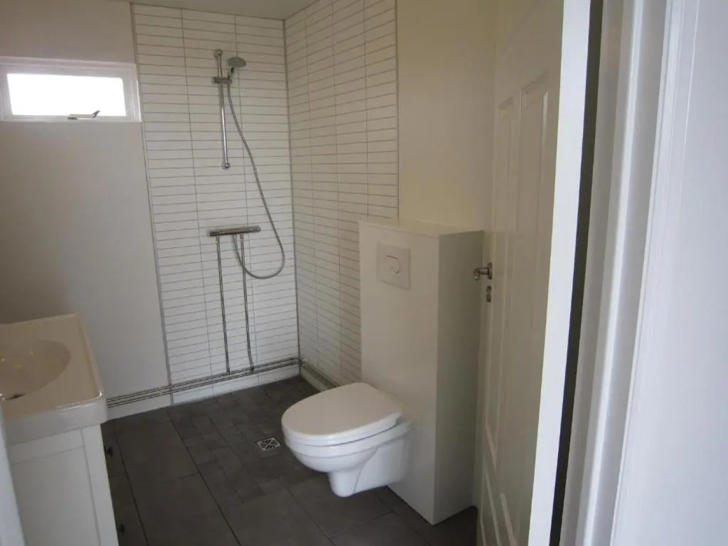 Apartment by the Sea