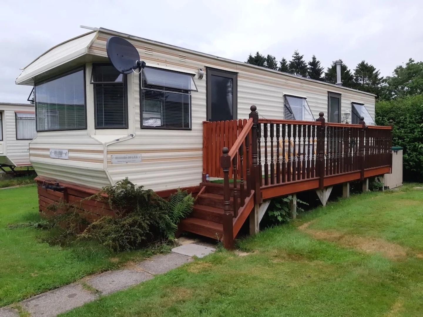 Beautifully Decorated 2 bed Caravan in Foel, Welsh