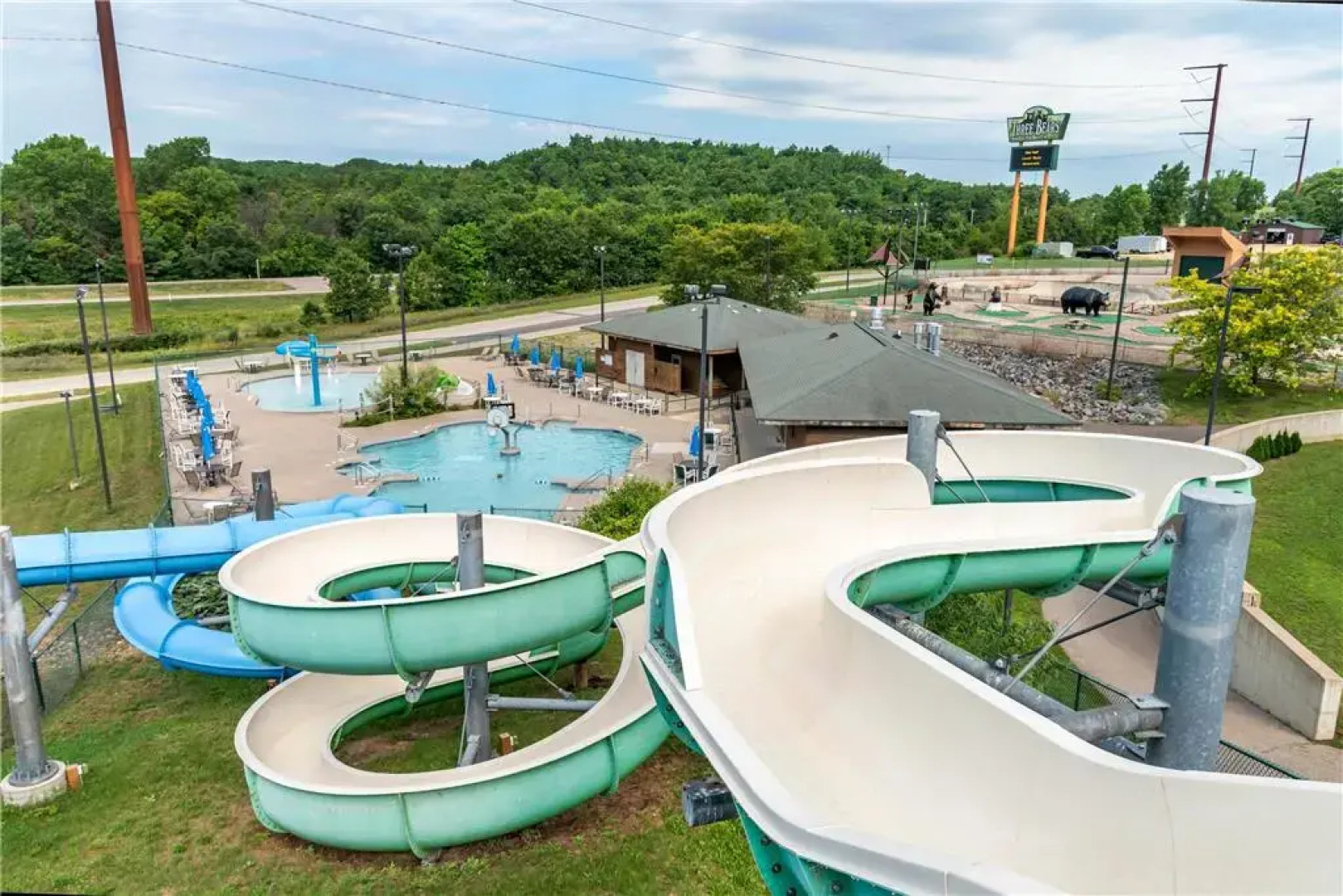 Three Bears Waterpark Resort Near Tomah, Ascend Collection Hotel