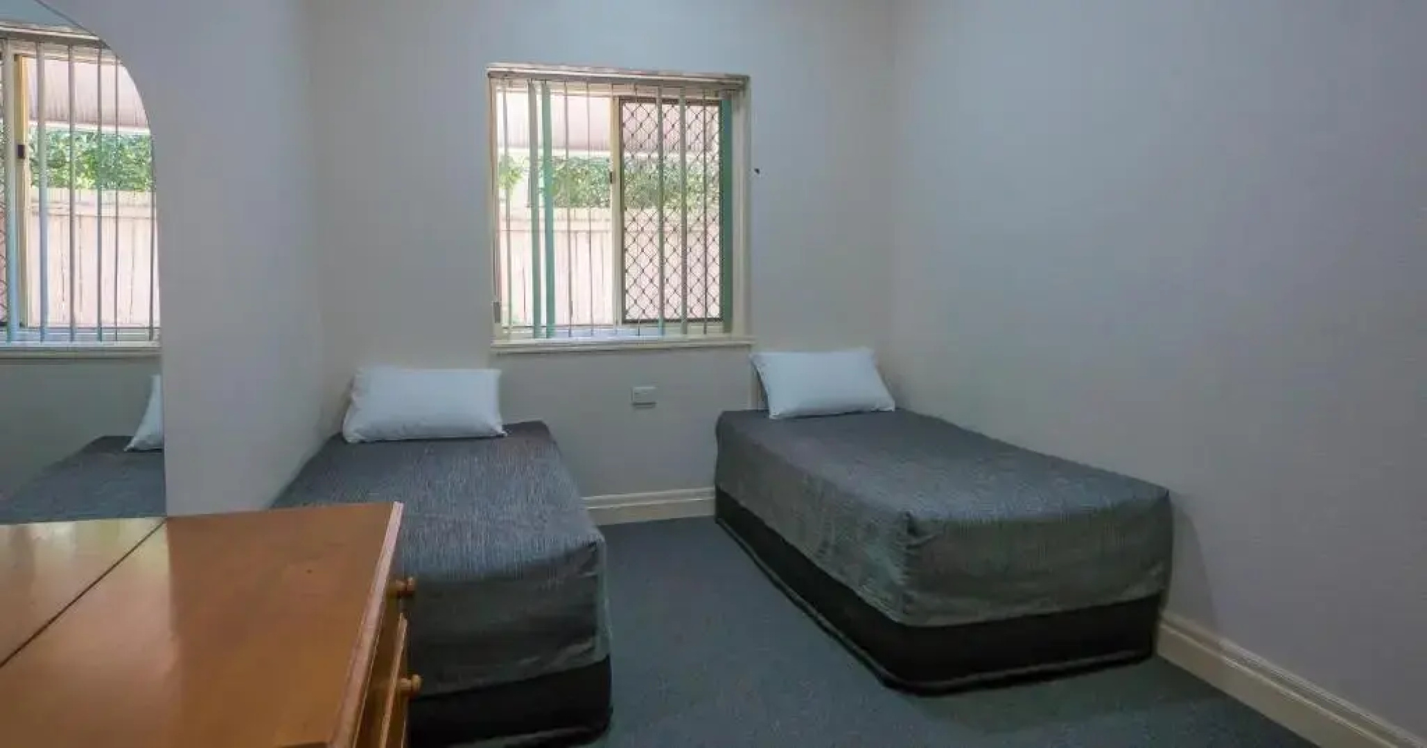 Hampton Court Apartments