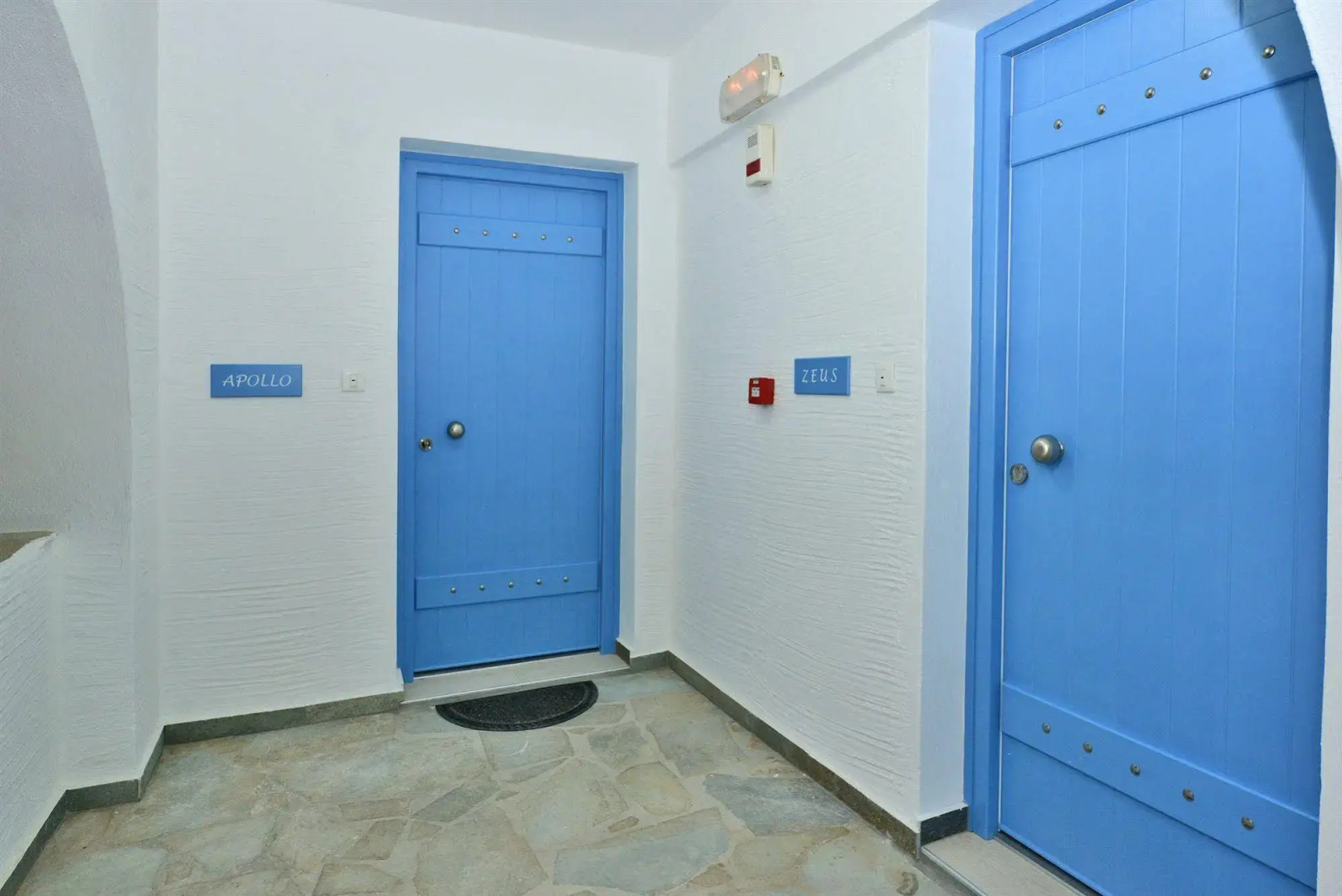 Liana Beach Hotel & Spa