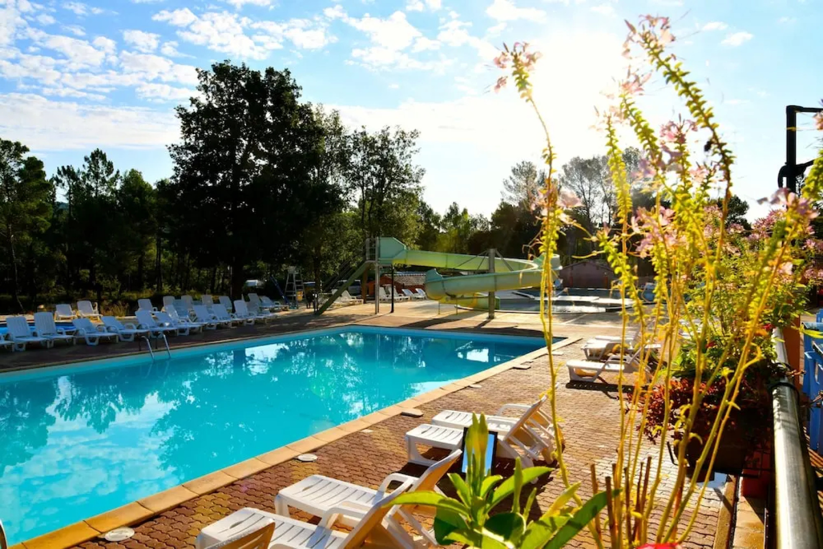 Camping Les Cadenières